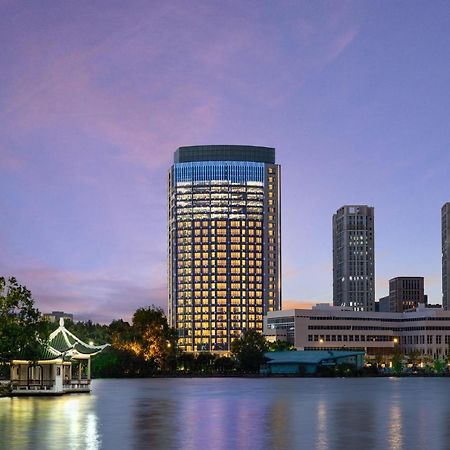 Hualuxe Shanghai Changfeng Park Экстерьер фото
