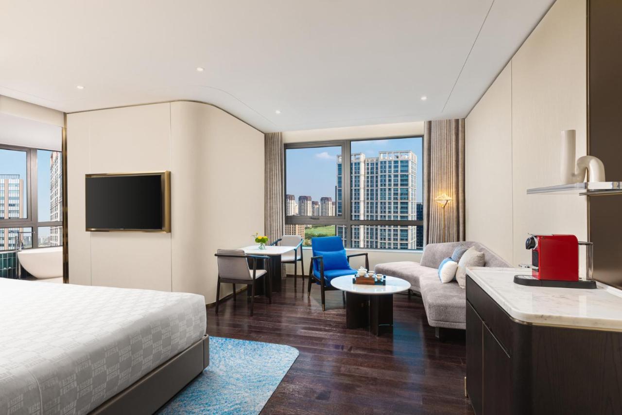 Hualuxe Shanghai Changfeng Park Экстерьер фото