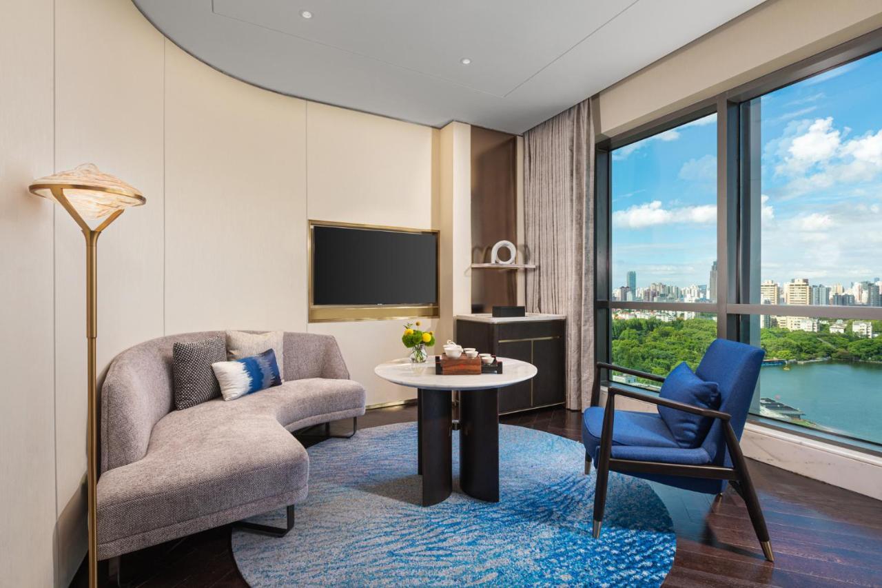 Hualuxe Shanghai Changfeng Park Экстерьер фото