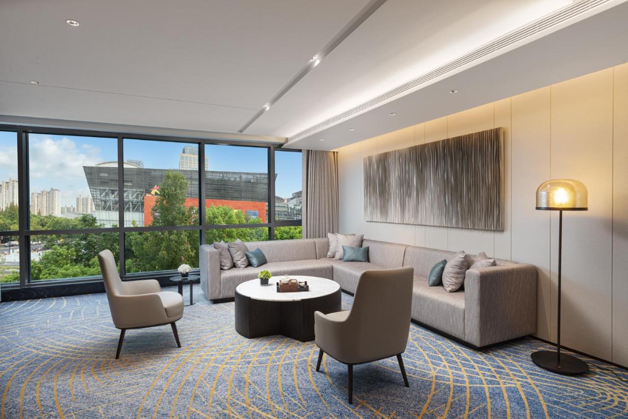 Hualuxe Shanghai Changfeng Park Экстерьер фото
