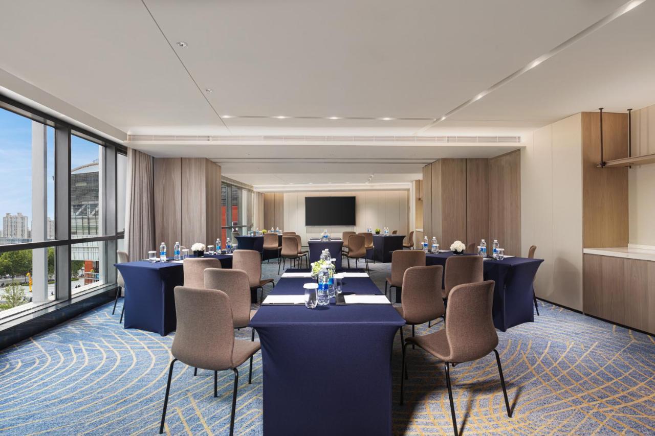 Hualuxe Shanghai Changfeng Park Экстерьер фото